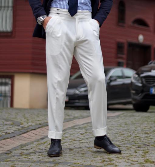 Beyaz Yüksek Bel Pileli Pantalon 